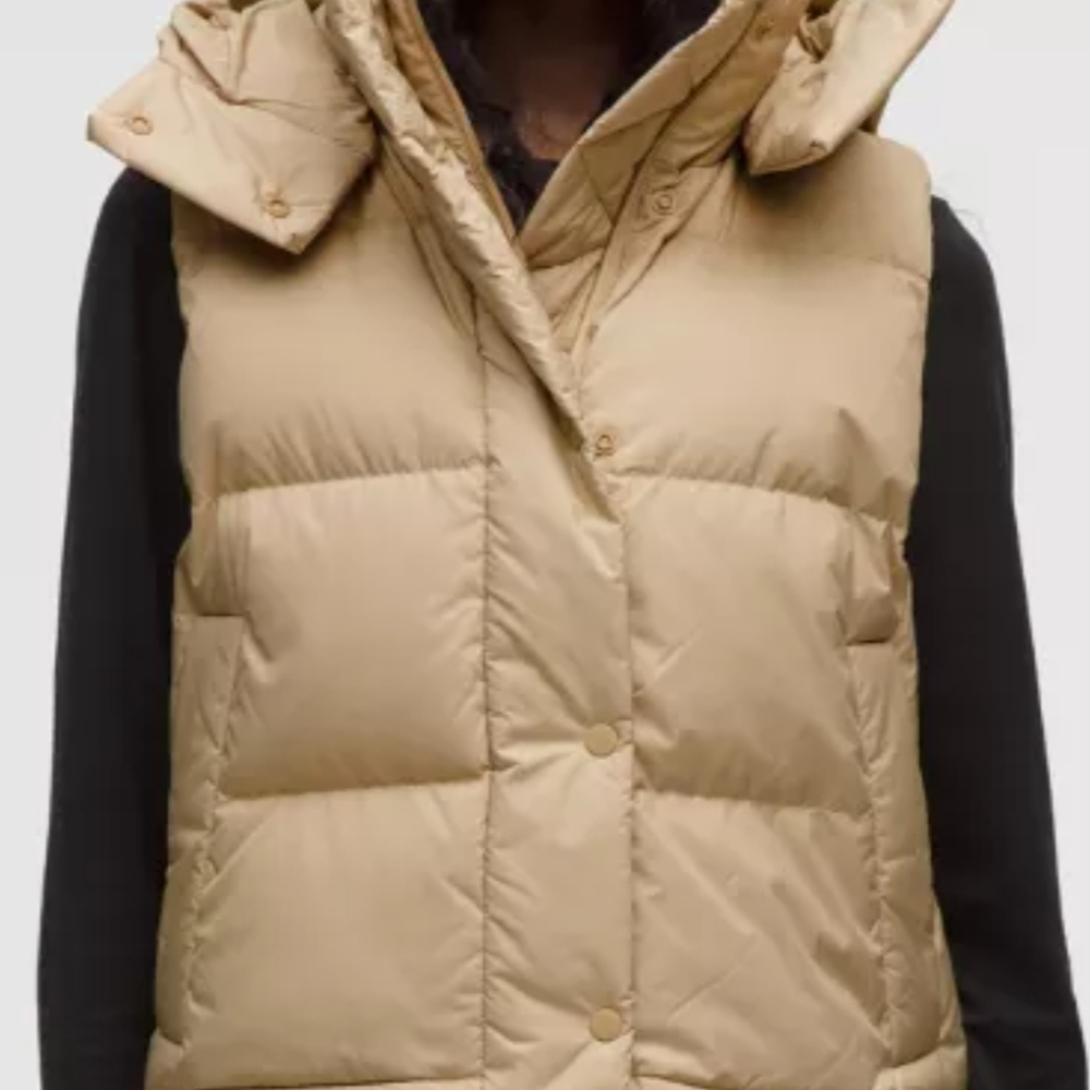 Lululemon Athletica Cream Puffer Vest